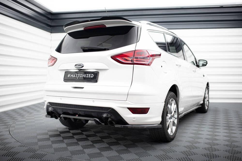 Zentraler Hinterer Splitter für Ford Kuga ST-Line MK2 von Maxton Design