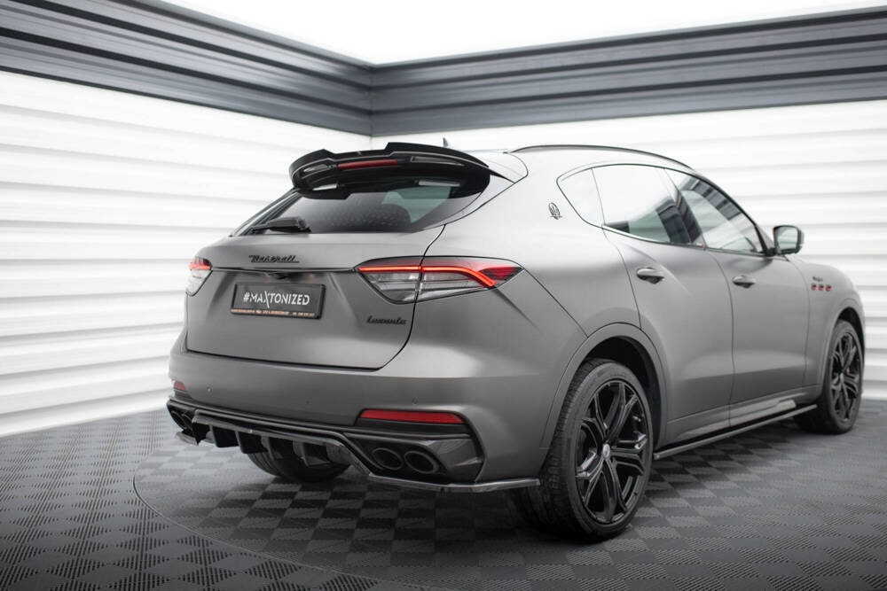 Zentraler Hinterer Splitter für Maserati Levante Trofeo MK1 von Maxton Design