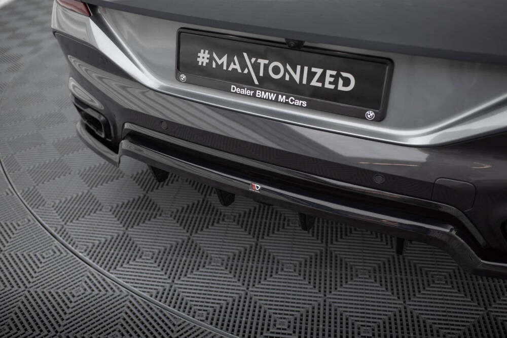 Zentraler Hinterer Splitter für Renault Megane GT MK3 Facelift von Maxton Design