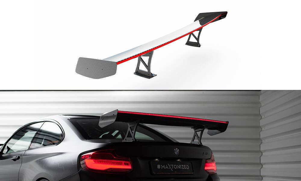 Carbon Heckspoiler mit LED Licht und Aufnahme außen für BMW M2 F87 von Maxton Design