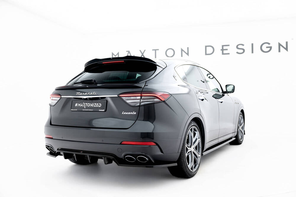 Zentraler Hinterer Splitter für Maserati Levante GT Mk1 Facelift von Maxton Design