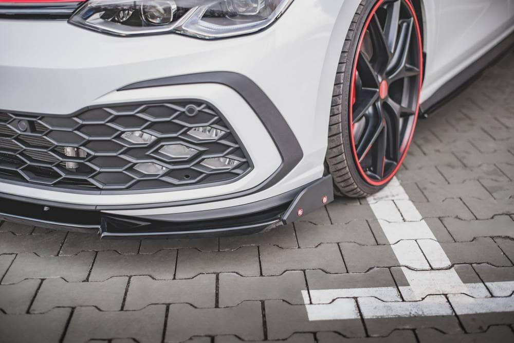 Front Splitter / Cup Schwert / Frontansatz V.3 mit Flaps für VW Golf 8 R-Line von Maxton Design