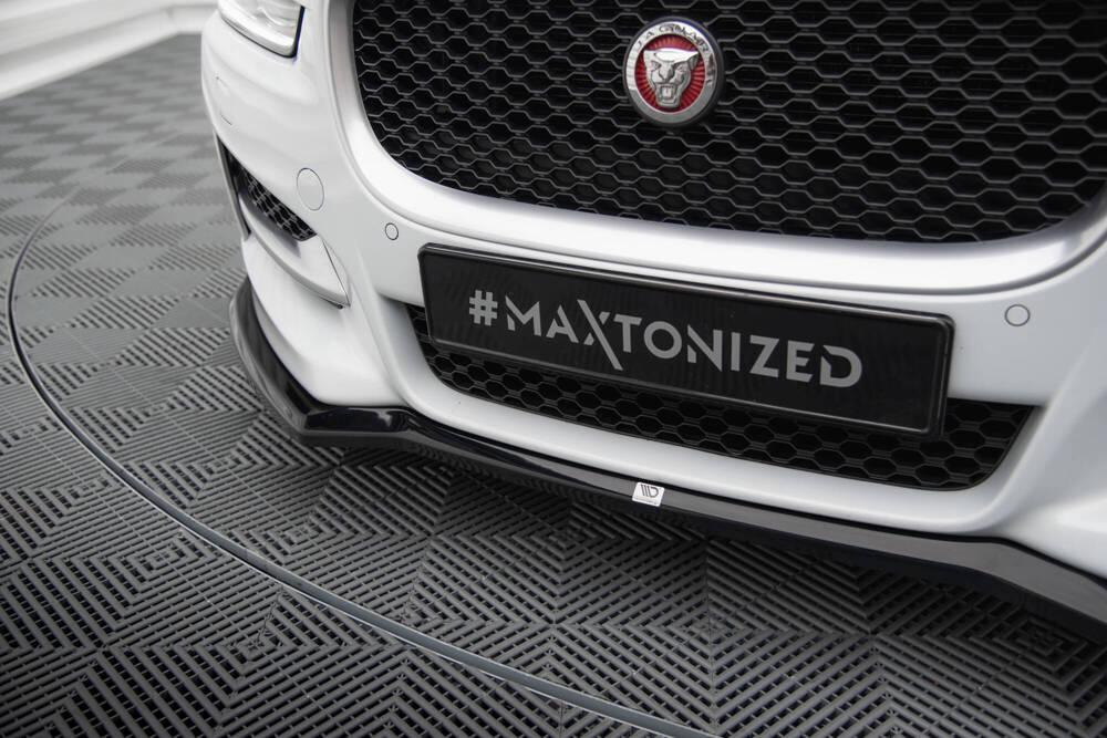 Front Lippe / Front Splitter / Frontansatz V.1 für Jaguar XE R-Sport X760 von Maxton Design