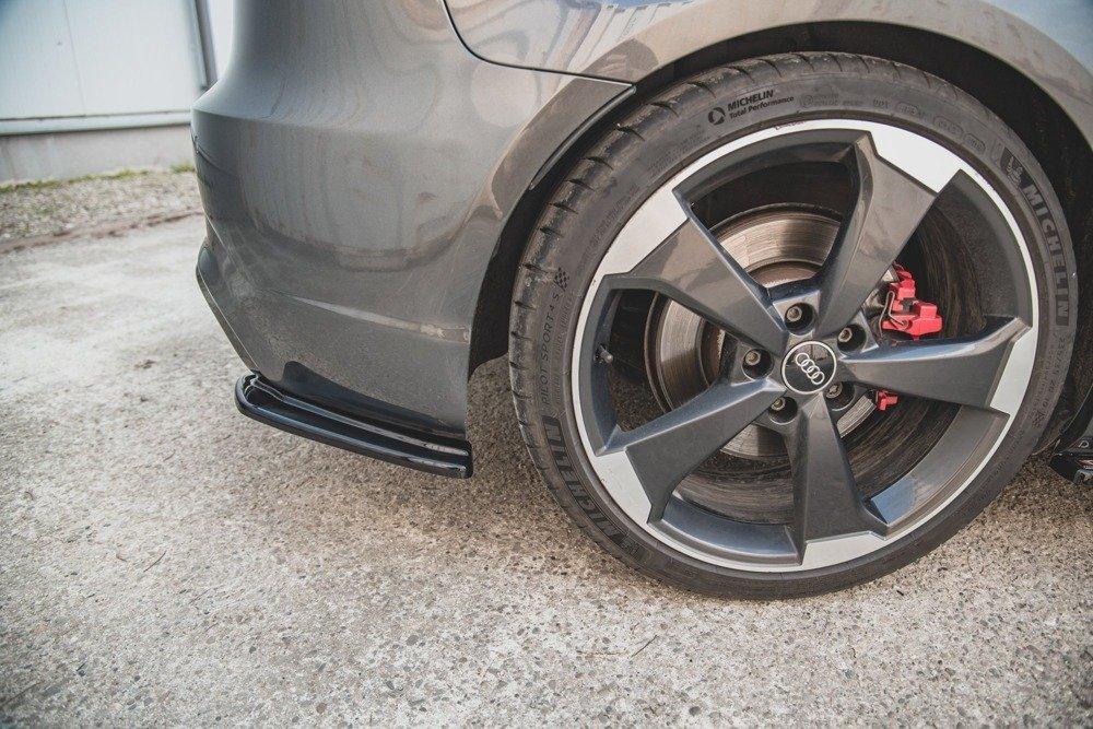 Seitliche Heck Diffusor Erweiterung V.1 für Audi RS3 8V Sportback von Maxton Design