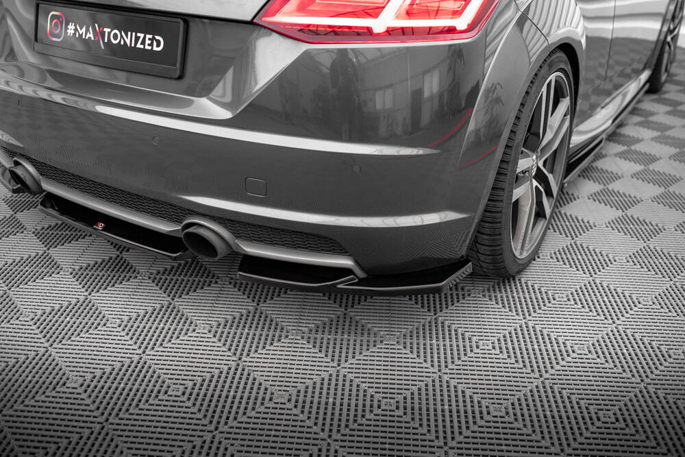 Seitliche Heck Diffusor Erweiterung Street Pro mit Flaps für Mercedes-Benz A45 AMG Aero W176 von Maxton Design