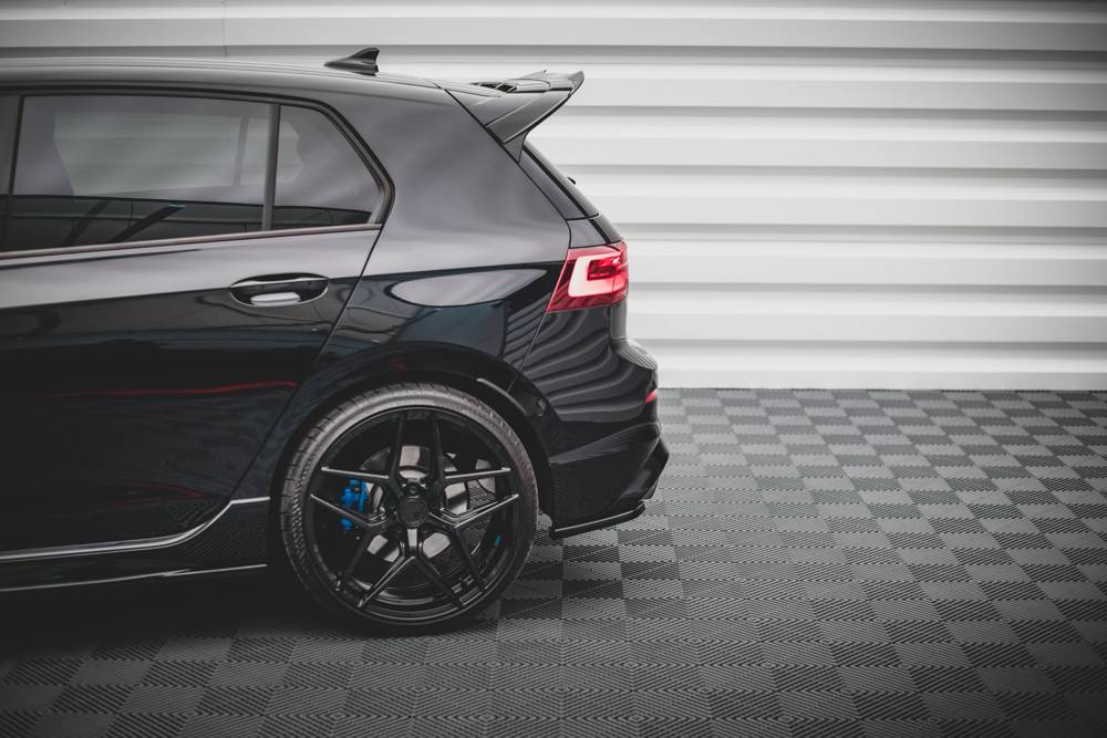 Seitliche Heck Diffusor Erweiterung V.1 für VW Golf 8 R von Maxton Design