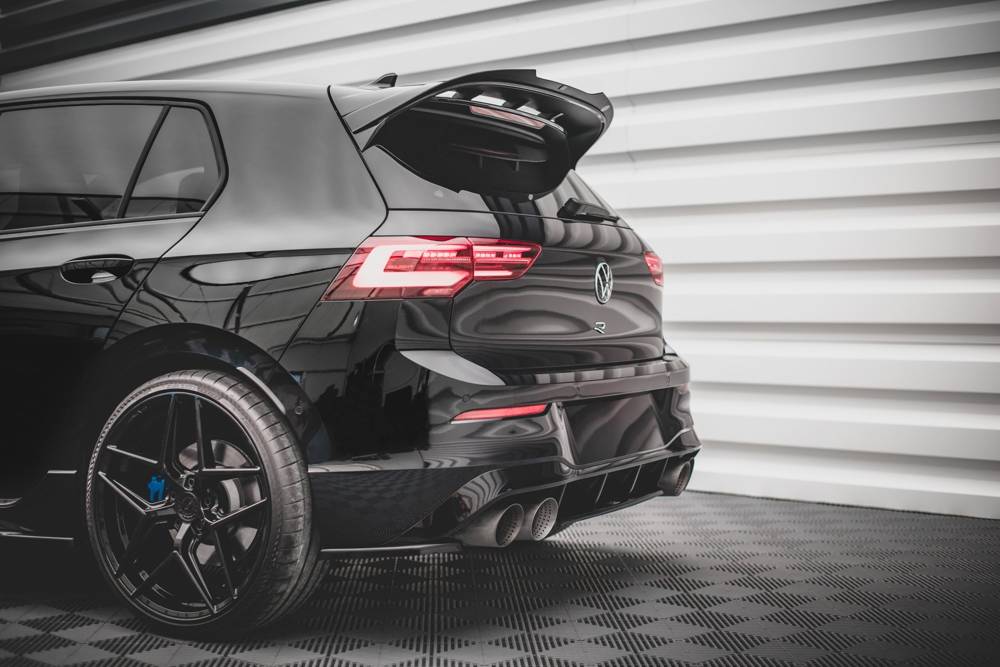 Seitliche Heck Diffusor Erweiterung V.1 für VW Golf 8 R von Maxton Design