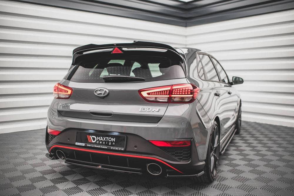 Seitliche Heck Diffusor Erweiterung V.2 für Hyundai I30 N MK3 Facelift Hatchback von Maxton Design