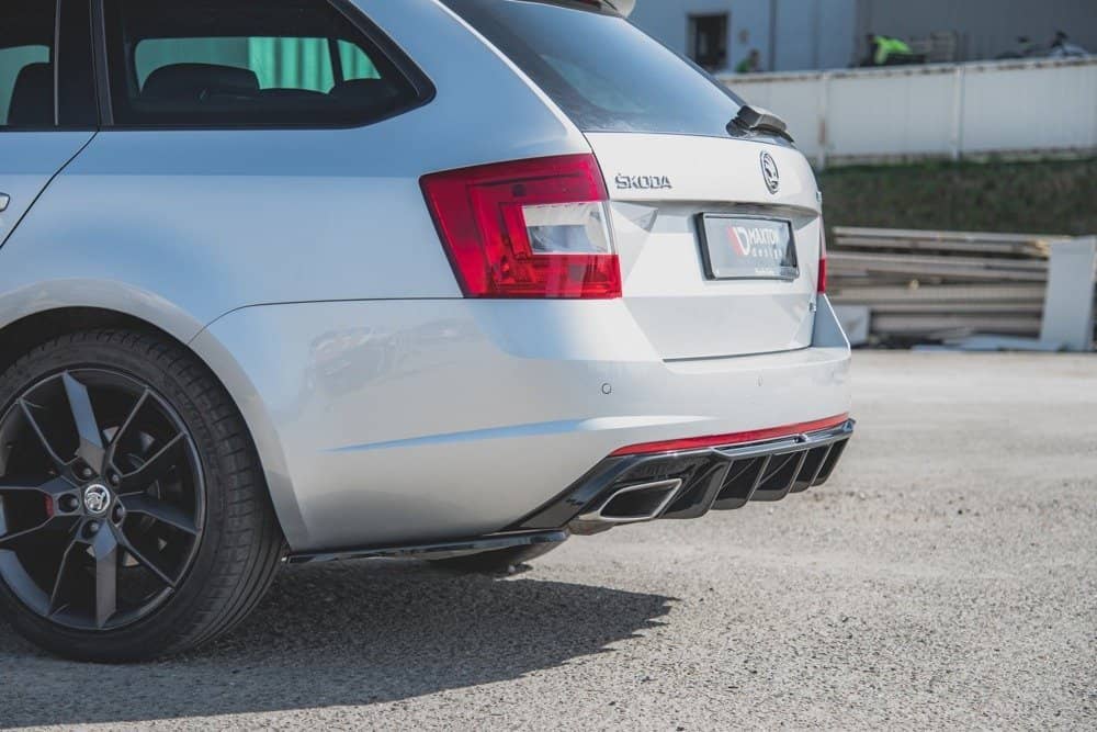 Seitliche Heck Diffusor Erweiterung für Skoda Octavia RS MK3 von Maxton Design