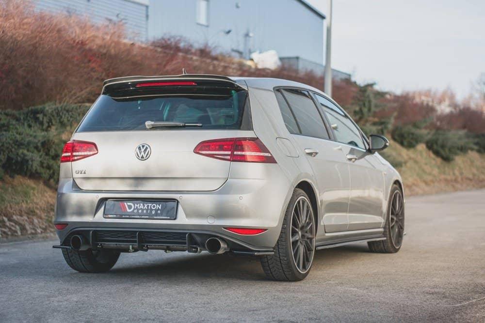 Seitliche Heck Diffusor Erweiterung V.2 für VW Golf 7 GTI von Maxton Design