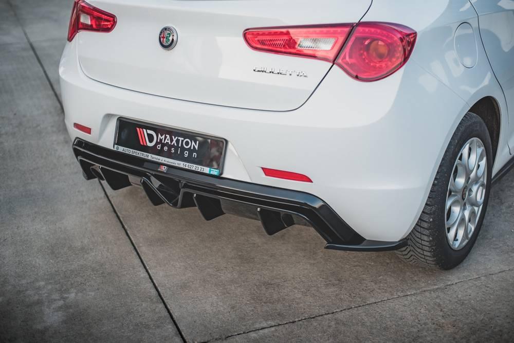 Seitliche Heck Diffusor Erweiterung V.3 für Alfa Romeo Giulietta Facelift von Maxton Design