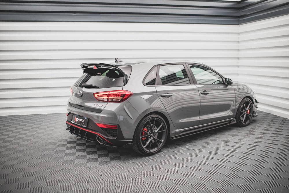 Seitliche Heck Diffusor Erweiterung V.3 für Hyundai I30 N MK3 Facelift Hatchback von Maxton Design