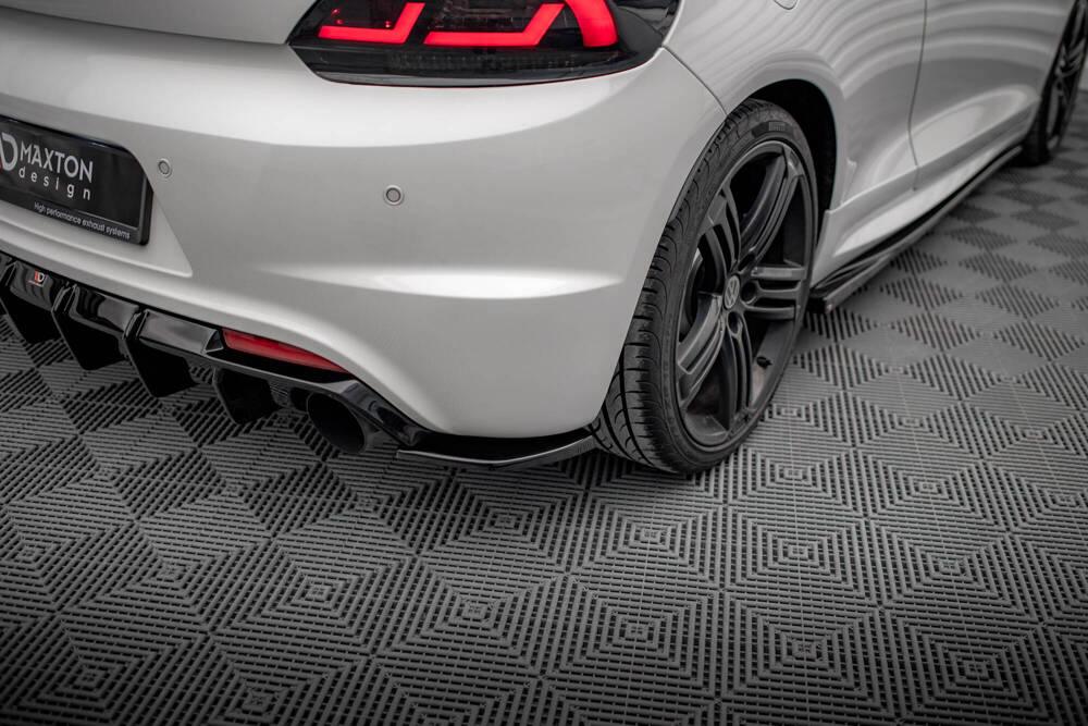 Seitliche Heck Diffusor Erweiterung V.3 für VW Scirocco R von Maxton Design