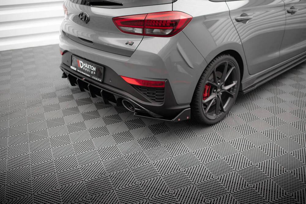 Seitliche Heck Diffusor Erweiterung Racing mit Flaps für VW Golf 6 GTI von Maxton Design