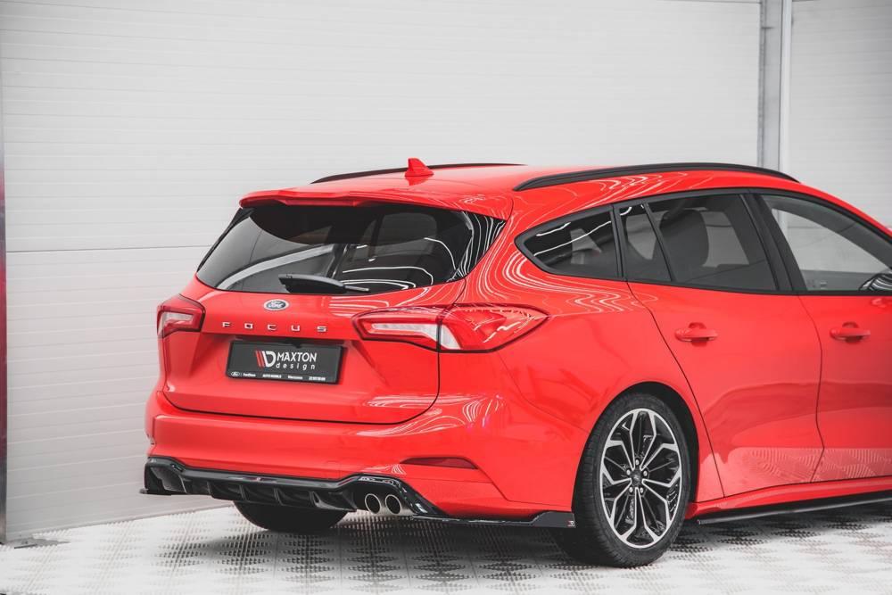 Estensione laterale del diffusore posteriore V.4 per Ford Focus station wagon ST-Line MK4 di Maxton Design