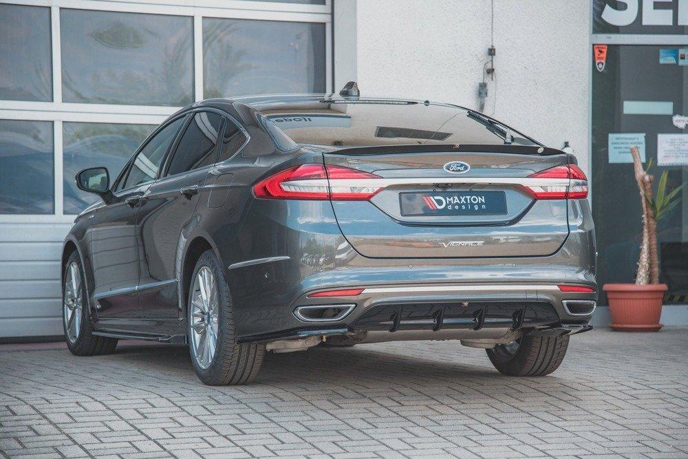 Zentraler Hinterer Splitter für Ford Mondeo Vignale MK5 Facelift von Maxton Design