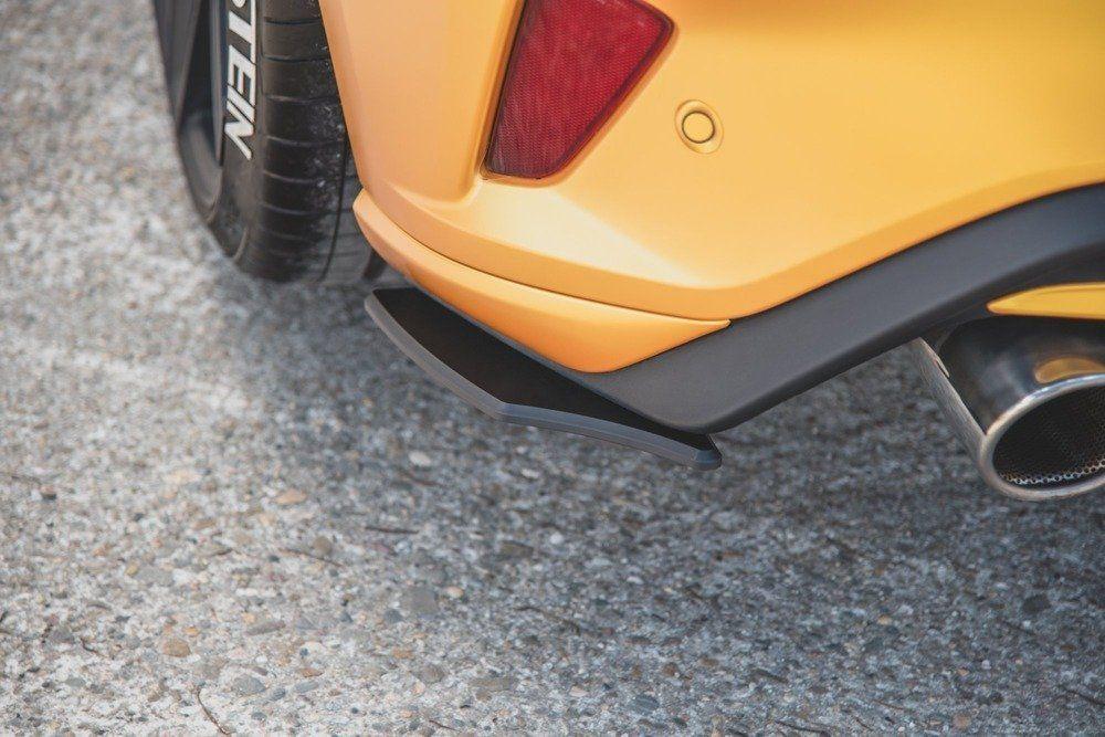 Seitliche Heck Diffusor Erweiterung Racing für Ford Focus ST MK4 von Maxton Design