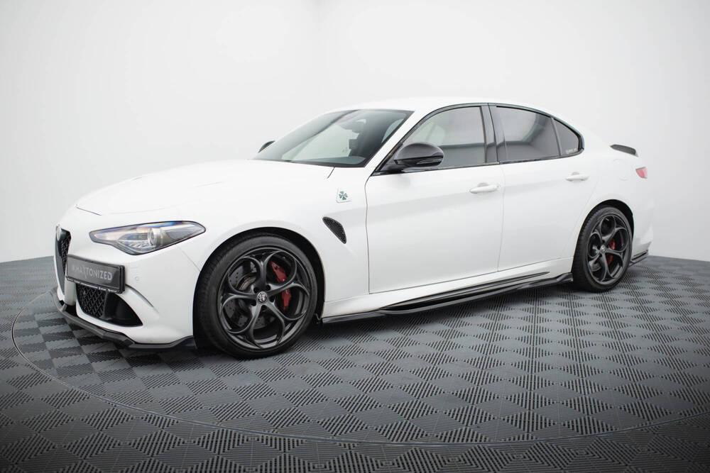 Seitenschweller Erweiterung für Alfa Romeo Giulia Quadrifoglio von Maxton Design