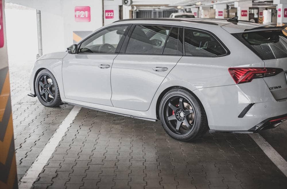 Seitenschweller Erweiterung V.1 für Skoda Octavia RS Mk4 von Maxton Design