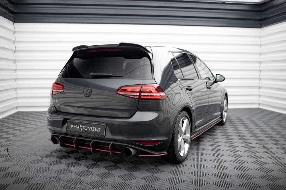 Spoiler Cap 3D für VW Golf 7 R von Maxton Design