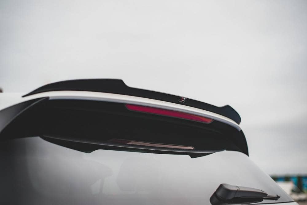 Tappo spoiler per VW Golf 8 GTI di Maxton Design