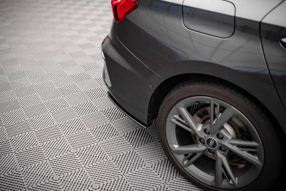 Seitliche Heck Diffusor Erweiterung Street Pro für Audi S3 Sedan 8Y von Maxton Design