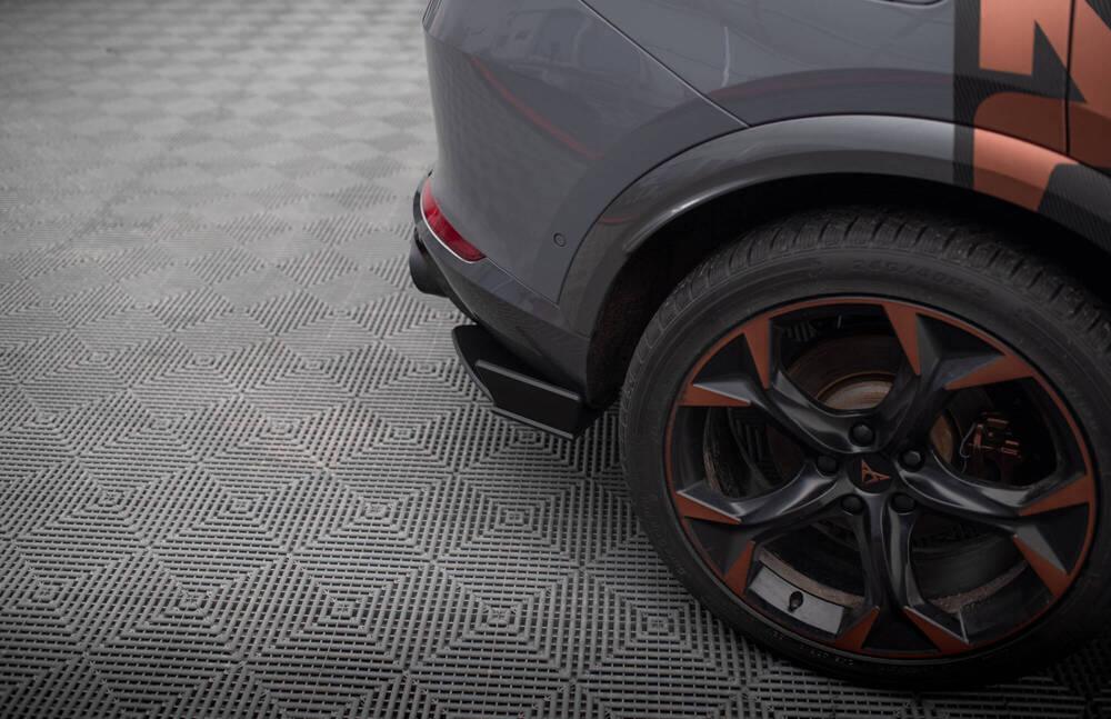 Seitliche Heck Diffusor Erweiterung Street Pro für Cupra Formentor von Maxton Design