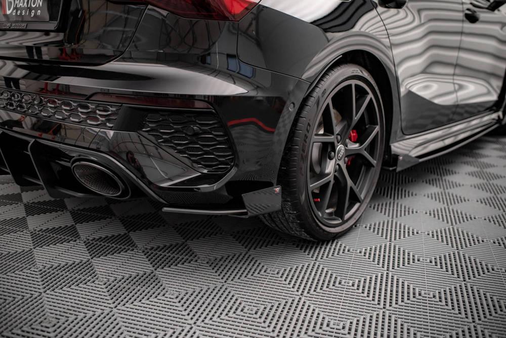 Seitliche Heck Diffusor Erweiterung Street Pro + Flaps für Audi RS3 Sportback 8Y von Maxton Design