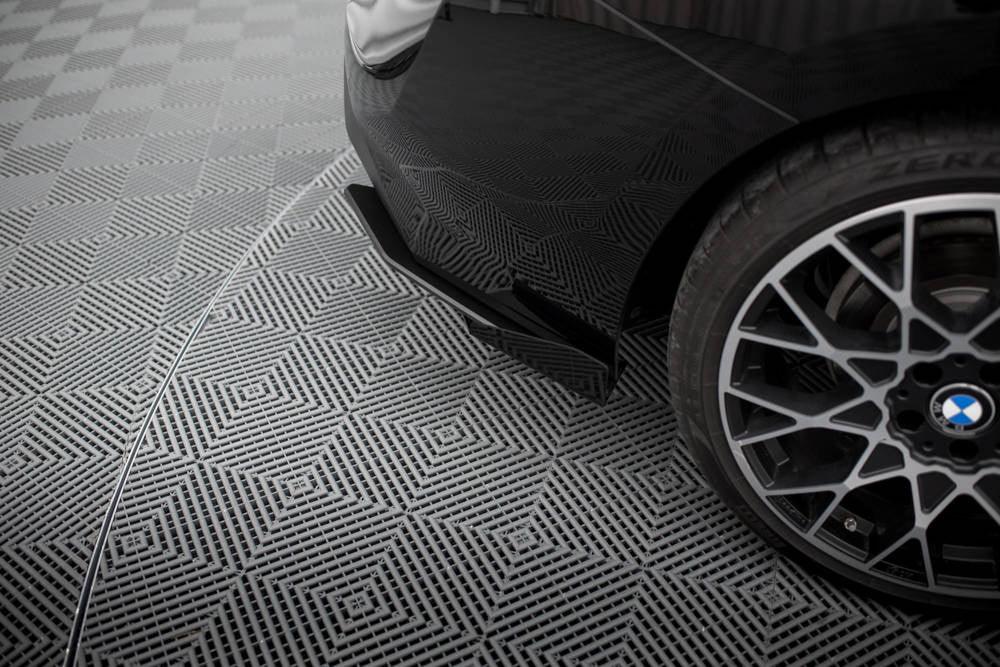 Seitliche Heck Diffusor Erweiterung Street Pro + Flaps für BMW 2 Coupe G42 von Maxton Design