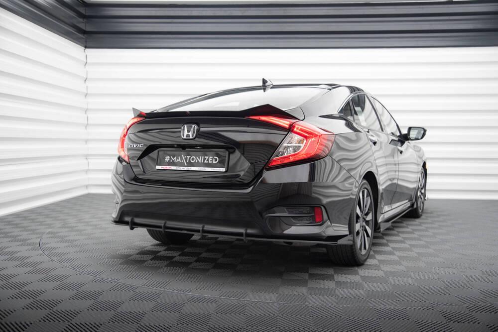 Heckdiffusor Street Pro mit Flaps für Honda Civic X von Maxton Design