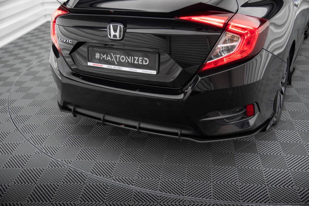 Heckdiffusor Street Pro mit Flaps für Honda Civic X von Maxton Design