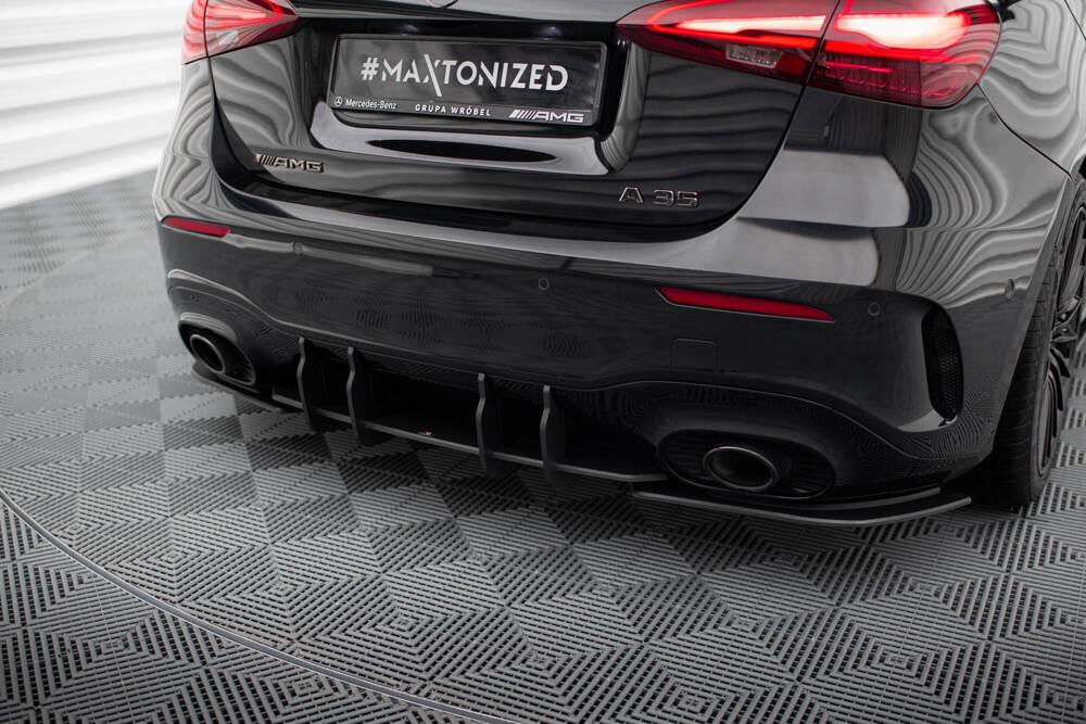 Heckdiffusor Street Pro für Mercedes-Benz A35 AMG Hatchback W177 von Maxton Design