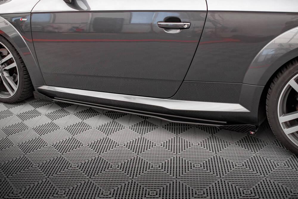 Seitenschweller Erweiterung Street Pro mit Flaps für Audi TT S-Line / TTS 8S von Maxton Design