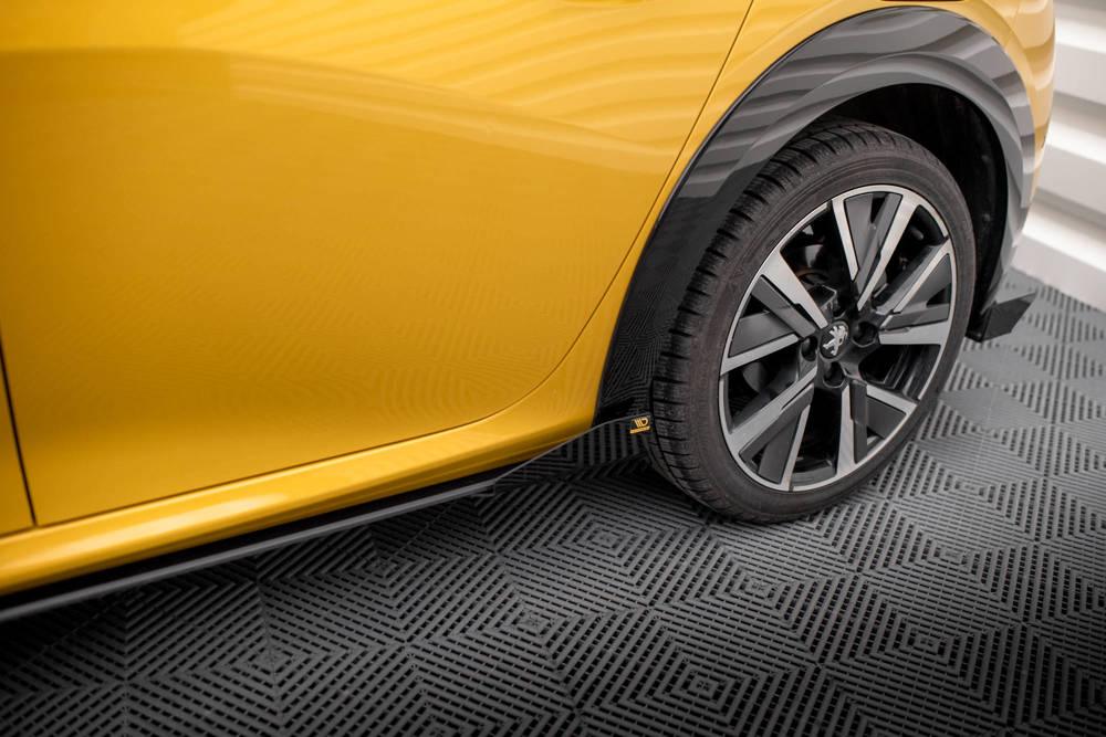 Seitenschweller Erweiterung Street Pro mit Flaps für Peugeot 208 GT MK2 von Maxton Design