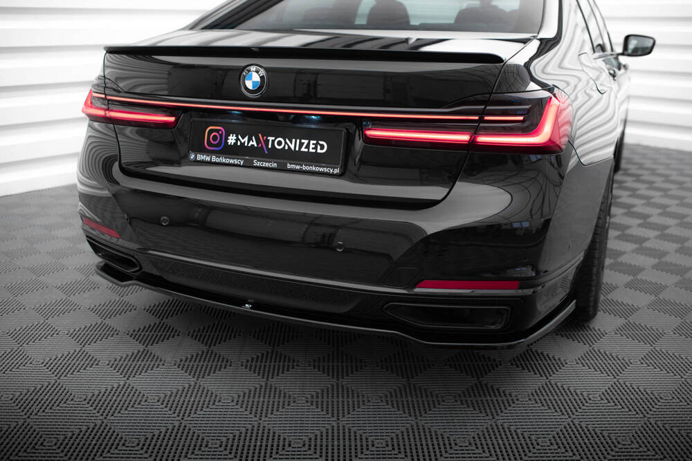 Zentraler Hinterer Splitter für BMW 7 G11 Facelift von Maxton Design