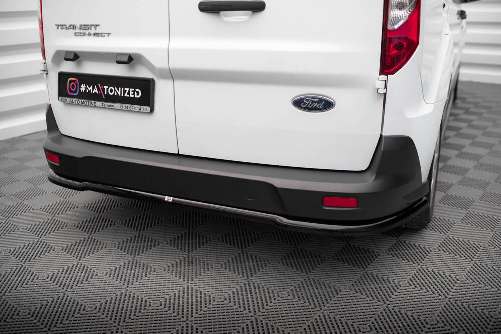 Zentraler Hinterer Splitter für Ford Transit Connect MK2 Facelift von Maxton Design