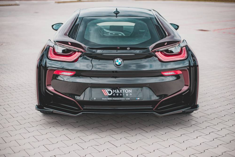 Zentraler hinterer Splitter für BMW i8 von Maxton Design