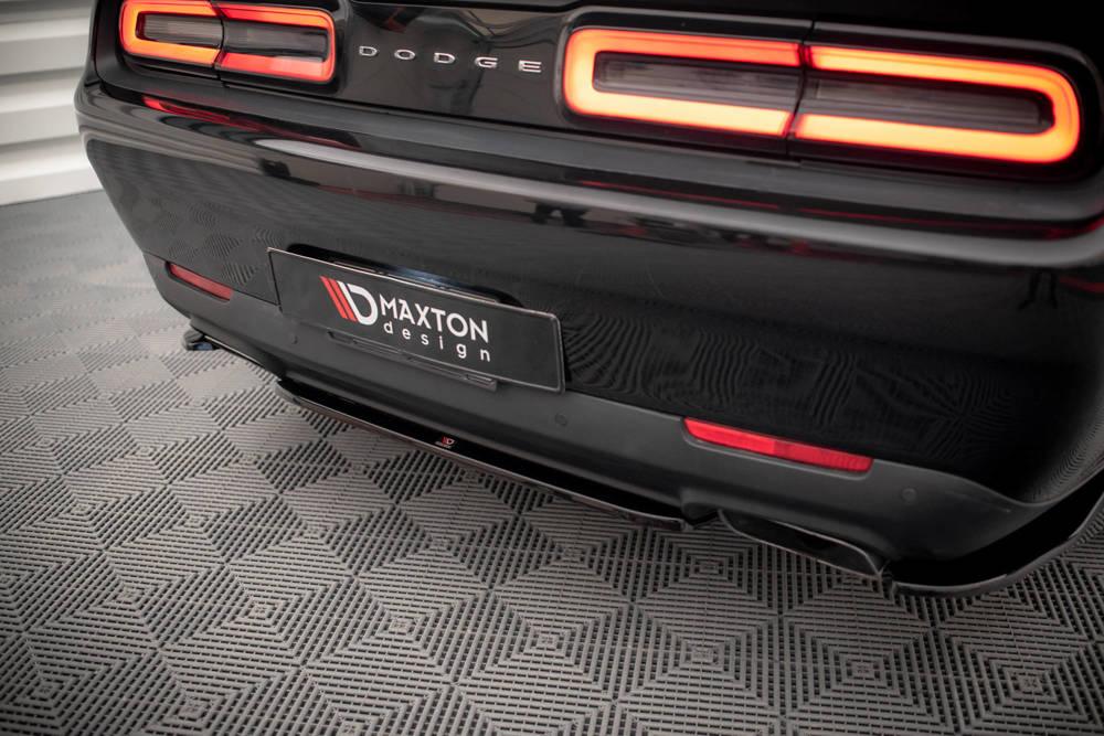 Zentraler Hinterer Splitter für Dodge Challenger RT MK3 Facelift von Maxton Design