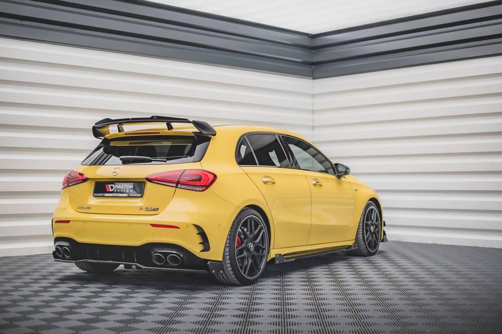 Zentraler hinterer Splitter mit Flags für Mercedes AMG A 45 S W177 von Maxton Design