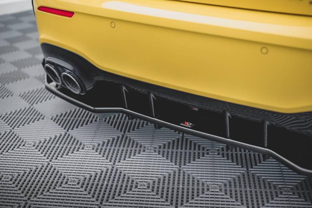 Zentraler hinterer Splitter mit Flags für Mercedes AMG A 45 S W177 von Maxton Design