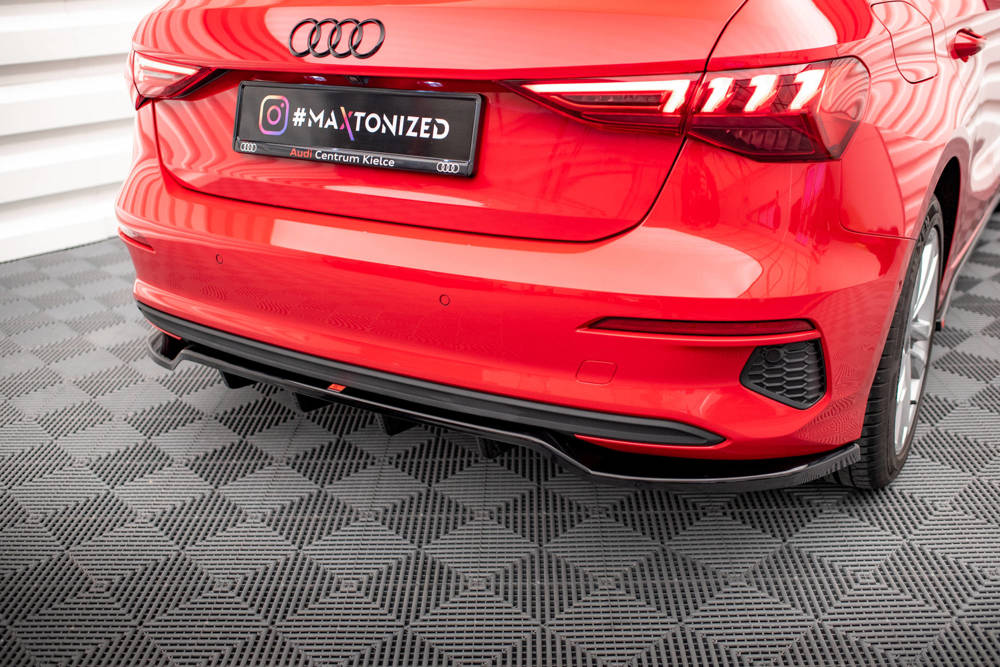 Zentraler Hinterer Splitter für Audi A3 8Y Sportback von Maxton Design