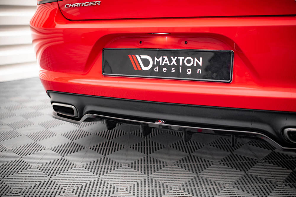 Zentraler Hinterer Splitter für Dodge Charger RT MK7 Facelift von Maxton Design