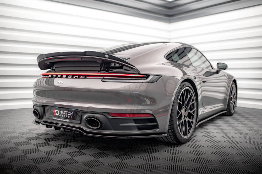 Zentraler Hinterer Splitter für Porsche 911 Carrera 4S 992 von Maxton Design