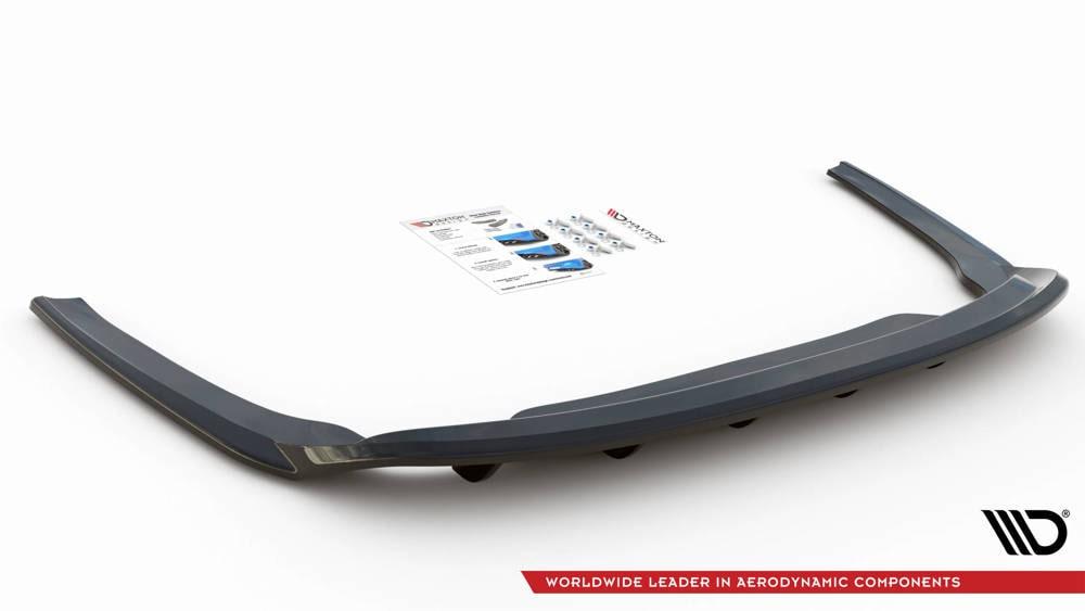 Zentraler Hinterer Splitter mit vertikalen Flaps für Skoda Octavia MK4 von Maxton Design