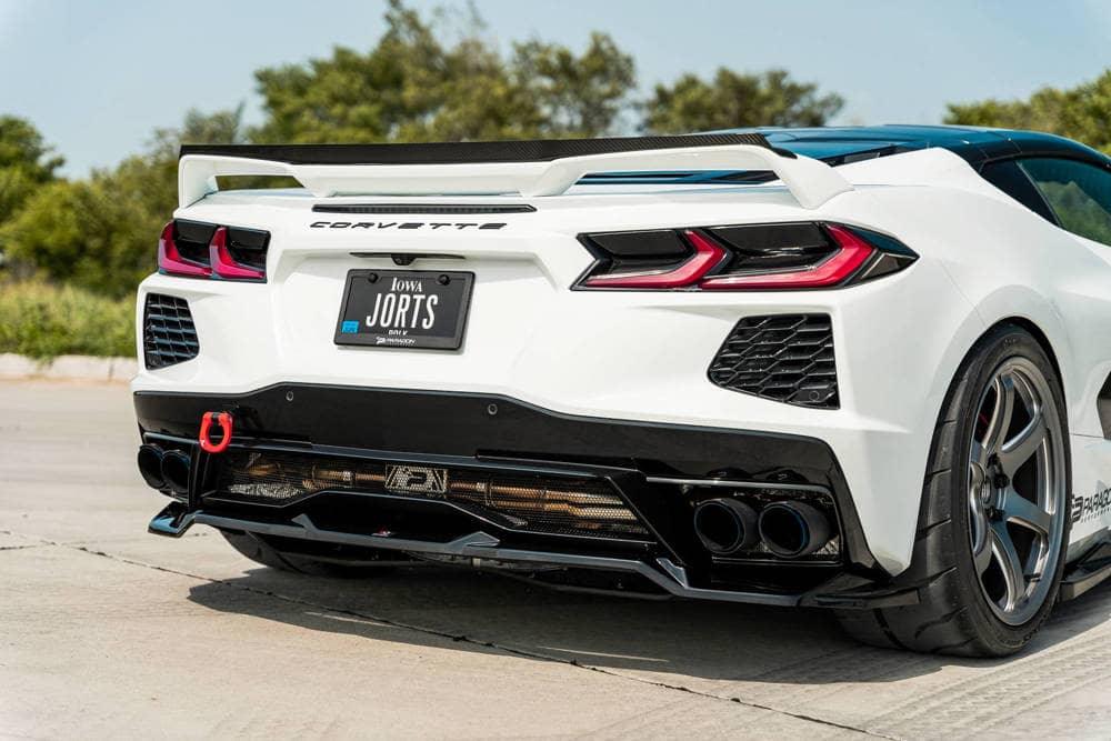 Zentraler hinterer Splitter für Chevrolet Corvette C8 von Maxton Design