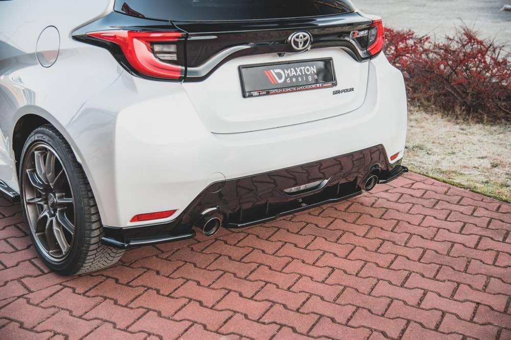 Zentraler Hinterer Splitter für Toyota GR Yaris MK4 von Maxton Design