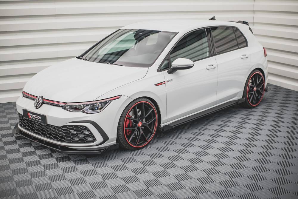 Seitenschweller Erweiterung V.2 mit Flaps für VW Golf 8 GTI / GTI Clubsport von Maxton Design