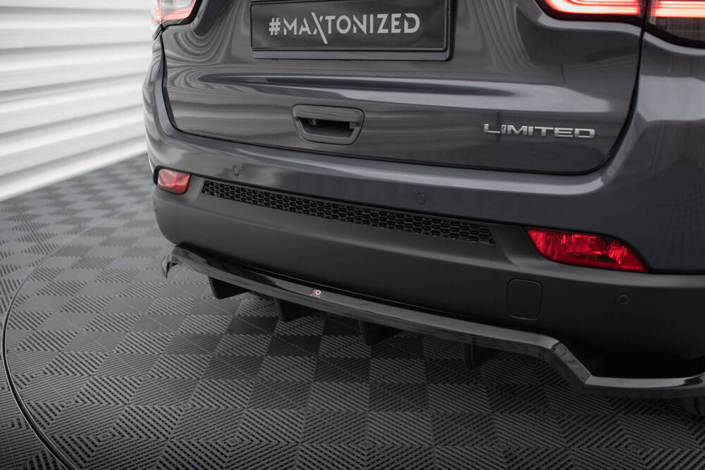 Zentraler Hinterer Splitter für Jeep Compass Limited MK2 Facelift von Maxton Design