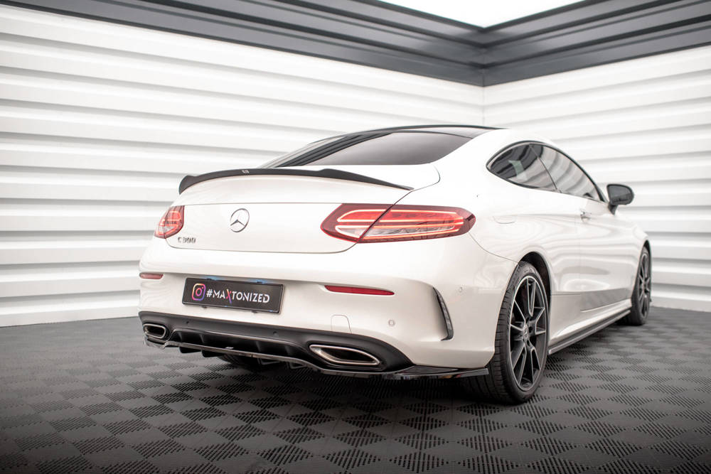 Zentraler Hinterer Splitter für Mercedes-Benz C205 Coupe AMG-Line Facelift von Maxton Design