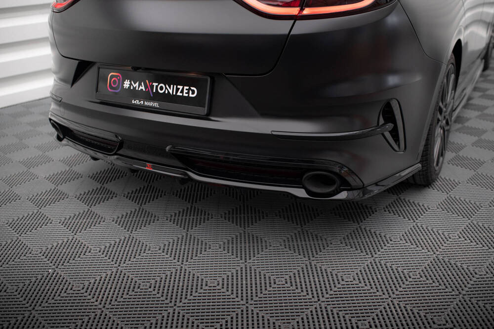 Zentraler Hinterer Splitter für Kia ProCeed GT (CD) Facelift von Maxton Design